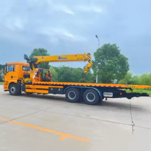 China QZP0812ABD6 12Ton 169KW Flatbed Tow Truck High Quality Tractor for Sale